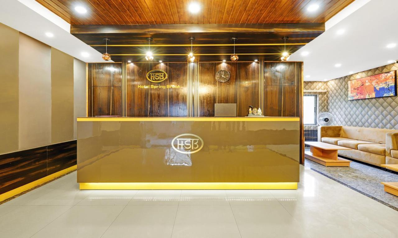 Hotel Treebo Spring Brook Guwahati Esterno foto