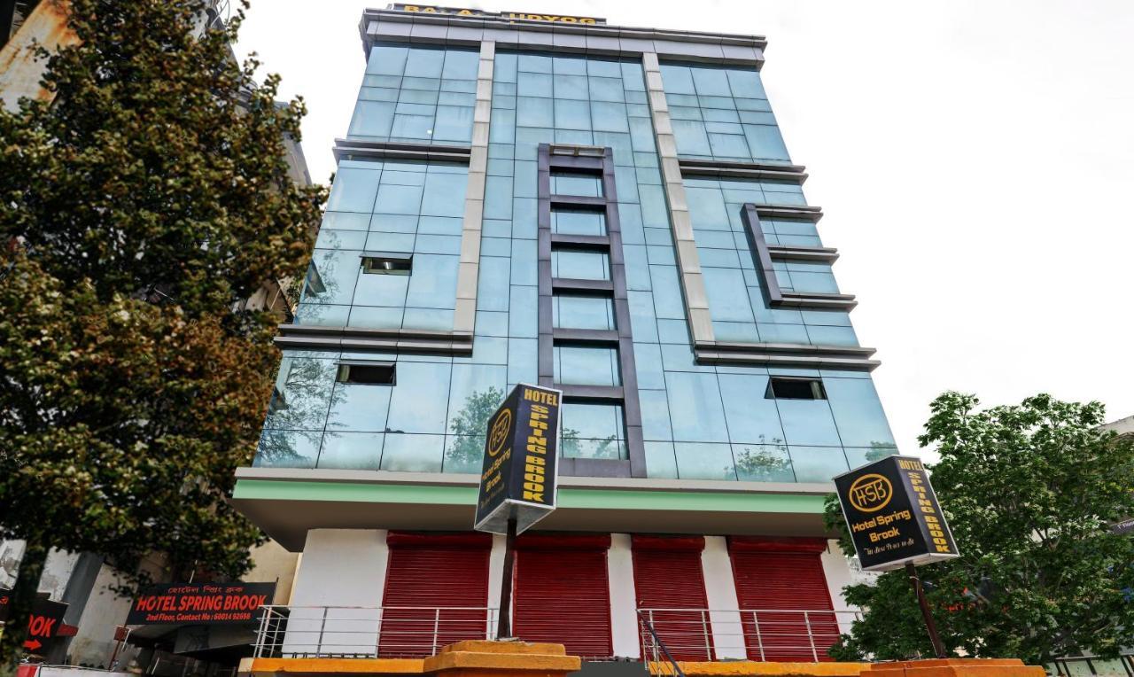 Hotel Treebo Spring Brook Guwahati Esterno foto