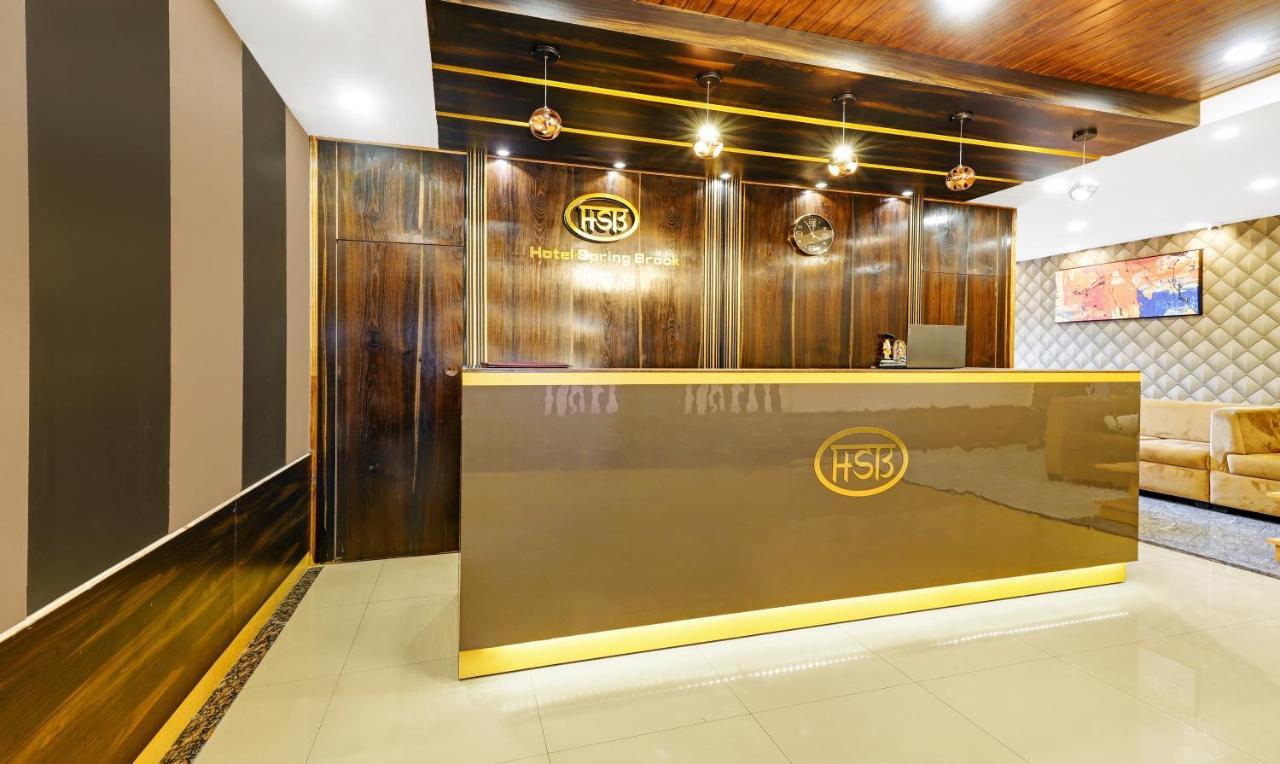 Hotel Treebo Spring Brook Guwahati Esterno foto