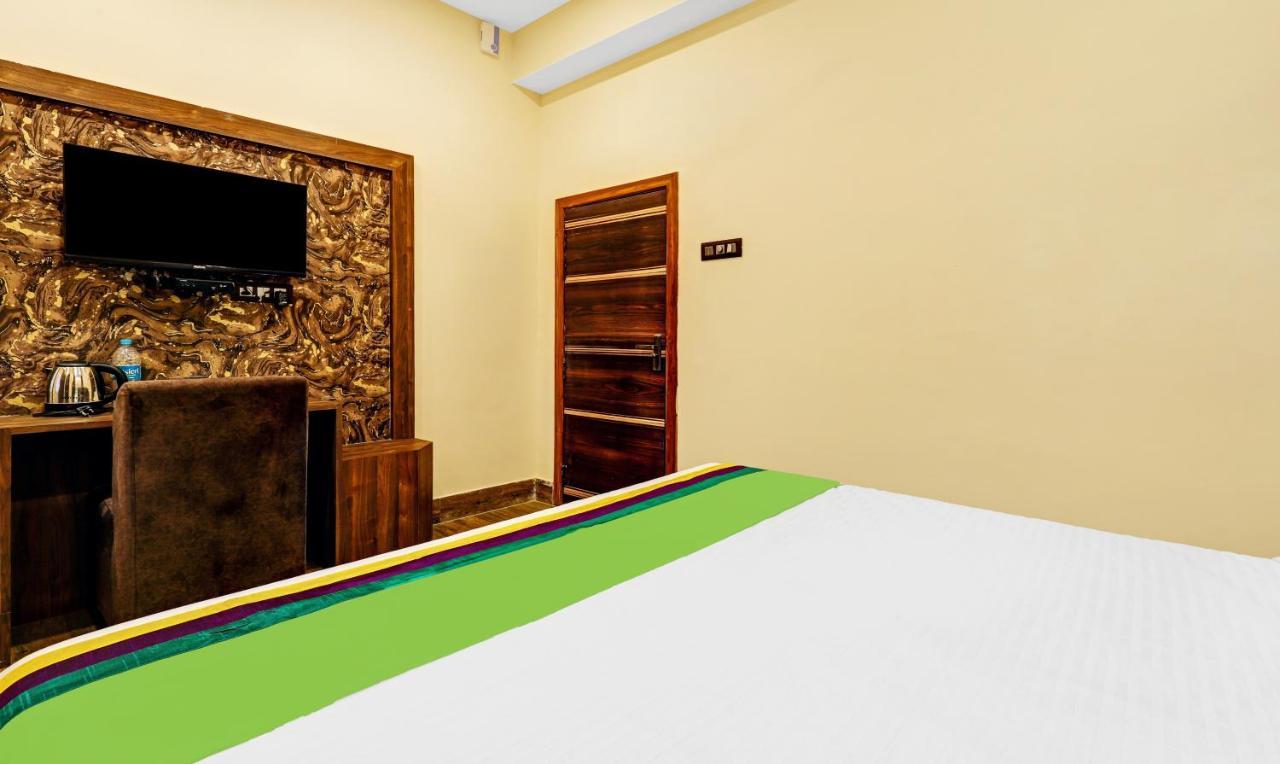 Hotel Treebo Spring Brook Guwahati Esterno foto